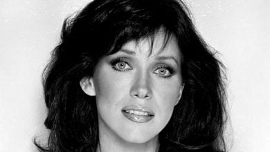 Photo of Tanya Roberts STILL ALIVE Despite Husband And Publicist Being Told She Was Dead