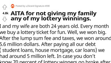 Photo of Man Who Wins $5.6M From The Lottery Doesn’t Want To Give A Part Of It To His Family