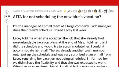 Photo of New Hire Immediately Quits Her Job After Her Manager Fails To Schedule Her Leave