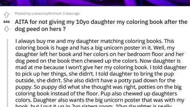 Photo of Mom Refuses To Give Her Coloring Book To 10-Year-Old Daughter After The Dog Peed On Hers