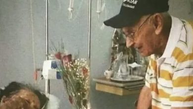 Photo of An 80-year-old man insists every morning on bringing his wife breakfast in the nursing home. When asked “Why is his wife in a retirement home?” He replied