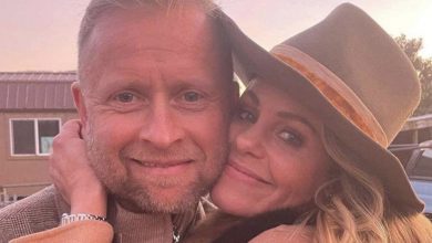 Photo of Candace Cameron Bure’s Playful Marriage Photo Sparks Controversy