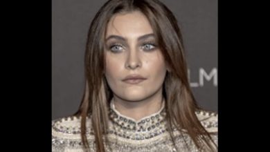 Photo of Paris Jackson says she feels dad Michael Jackson “with me all the time”
