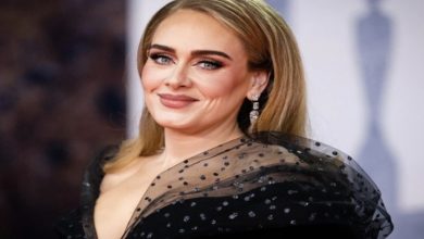 Photo of «With a swollen face and in casual clothes!»: This is what Adele looks like when she thinks no one is watching her