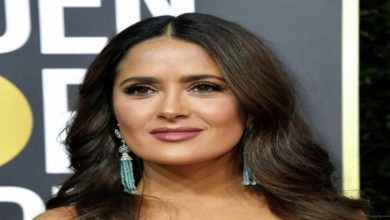 Photo of «At least not completely naked!»: The provocative outfit of Salma Hayek came as a big disappointment for the fans
