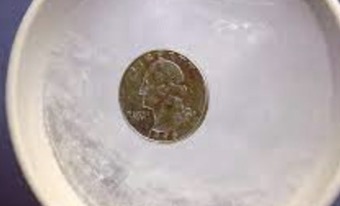 Photo of Why you should always put a coin in the freezer before you leave home