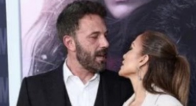 Photo of Lip readers spill the beans on what Ben Affleck whispered to Jennifer Lopez during their iconic red carpet ‘exchange