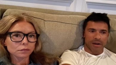 Photo of Kelly Ripa opens up about her husband