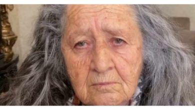 Photo of «Every woman deserves to feel beautiful!» A master gives this senior grandma an amazing makeover