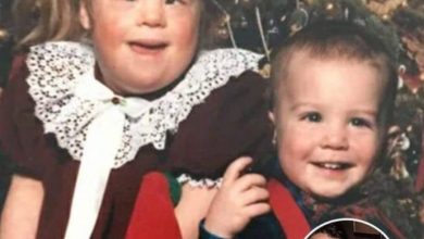 Photo of Younger brother asks Down Syndrome sister to be Maid of Honor at his wedding