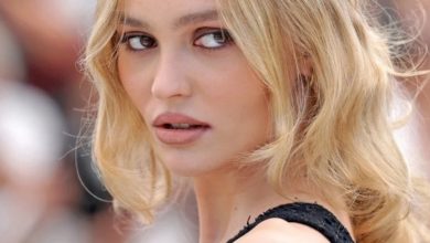 Photo of 24-year-old Lily-Rose Depp published racy photos with bare breasts – fans are disappointed.