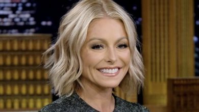 Photo of Kelly Ripa, 53, Displays Her Figure as She Rocks Sheer Black Gown, Igniting Reactions from Fans