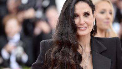 Photo of Demi Moore dons jaw-dropping dress to Met Gala – made from wallpaper and took 11,000 hours to embroider
