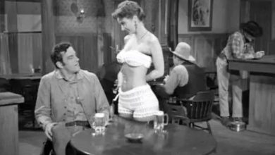Photo of The CONTROVERSIAL Scene That Took Gunsmoke Off The Air