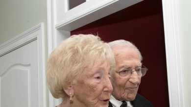 Photo of Couple Splits After 56 Years Together as Husband Believes They’re Too Old for Romance