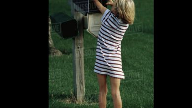 Photo of My ten-year-old daughter wanted to take on the responsibility of checking our mailbox alone — today, I looked inside and was moved to tears by what I found.