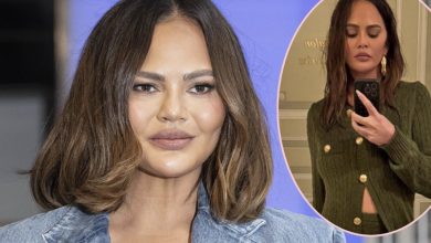 Photo of Chrissy Teigen Responds to Critics Slamming Her No-Pants Look as ‘The Worst’ for the Olympics