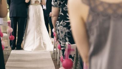 Photo of I Approached My Groom at the Altar – Suddenly, a Woman in a White Dress Emerged Behind Him