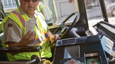 Photo of A bus driver disparaged a breastfeeding mother not knowing her husband would board at the next stop