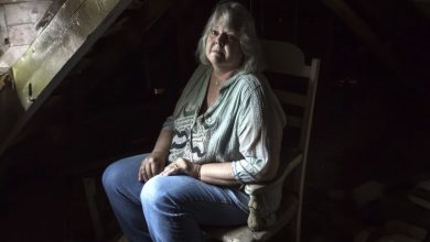 Photo of I Visited My In-Laws and Discovered My Mother-in-Law Locked in the Attic – The Reason Left Me Horrified