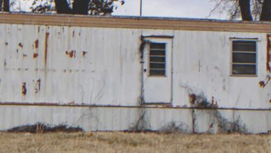 Photo of A Boy Uses His Mom’s Last $13 to Launch a Business, and Years Later They Move from a Small, Old Trailer to a $2M Home