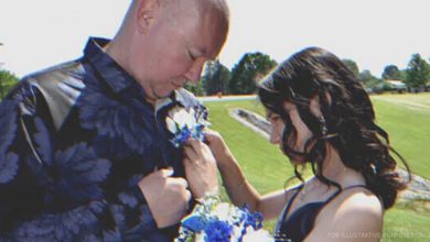 Photo of A Father Accompanies His Disabled Daughter to Prom, Only to Discover a $10K ‘Dad of the Year’ Check Waiting in His Mailbox