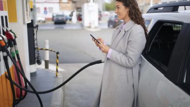 Photo of After I suffered a miscarriage, my husband left me for my high school friend. Three years later, I spotted them at a gas station—and I couldn’t help but smile