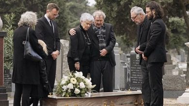 Photo of My Brother Stopped Me from Speaking at Our Mom’s Funeral, Saying ‘No One Cares What the Adopted One Has to Say’