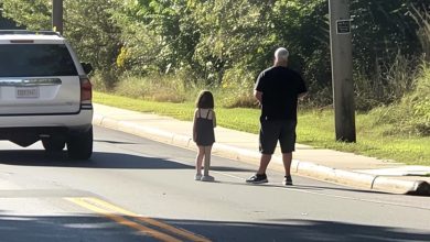 Photo of My father walked out on me when I was 13 — ten years later, I spotted him by the roadside, thumb out, with a little girl by his side