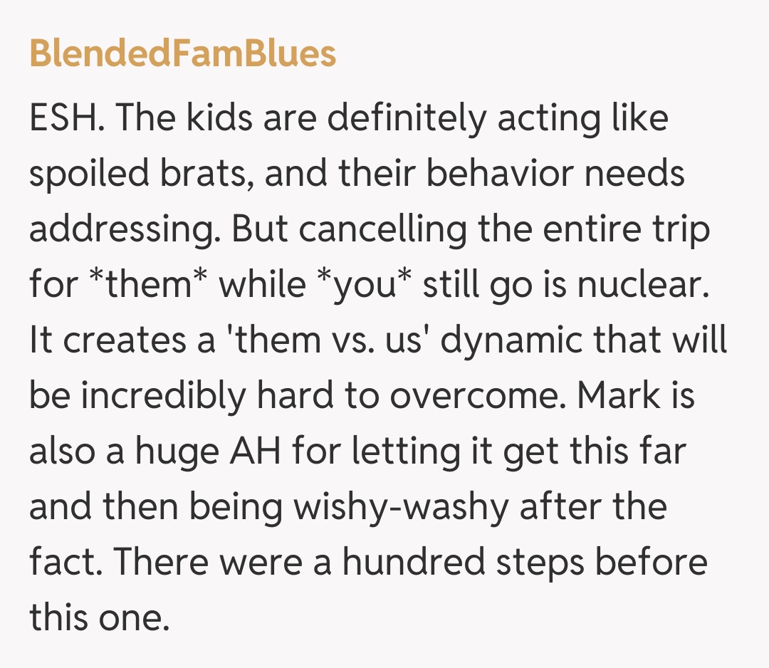 Comentariu de la BlendedFamBlues