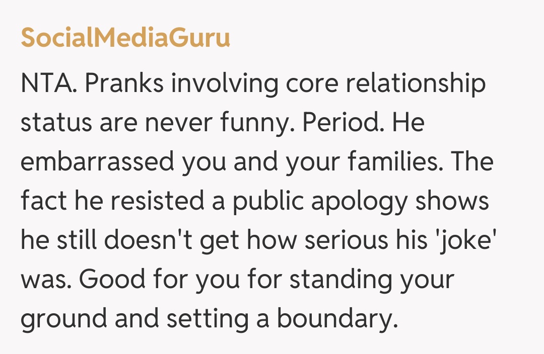 Comentariu de la SocialMediaGuru