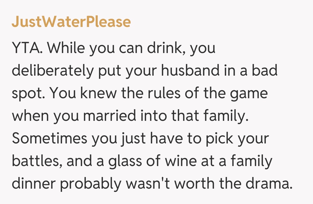 Comentariu de la JustWaterPlease