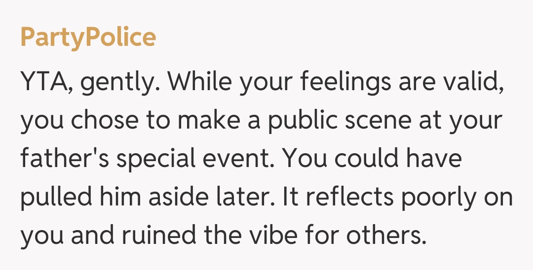 Comentariu de la PartyPolice