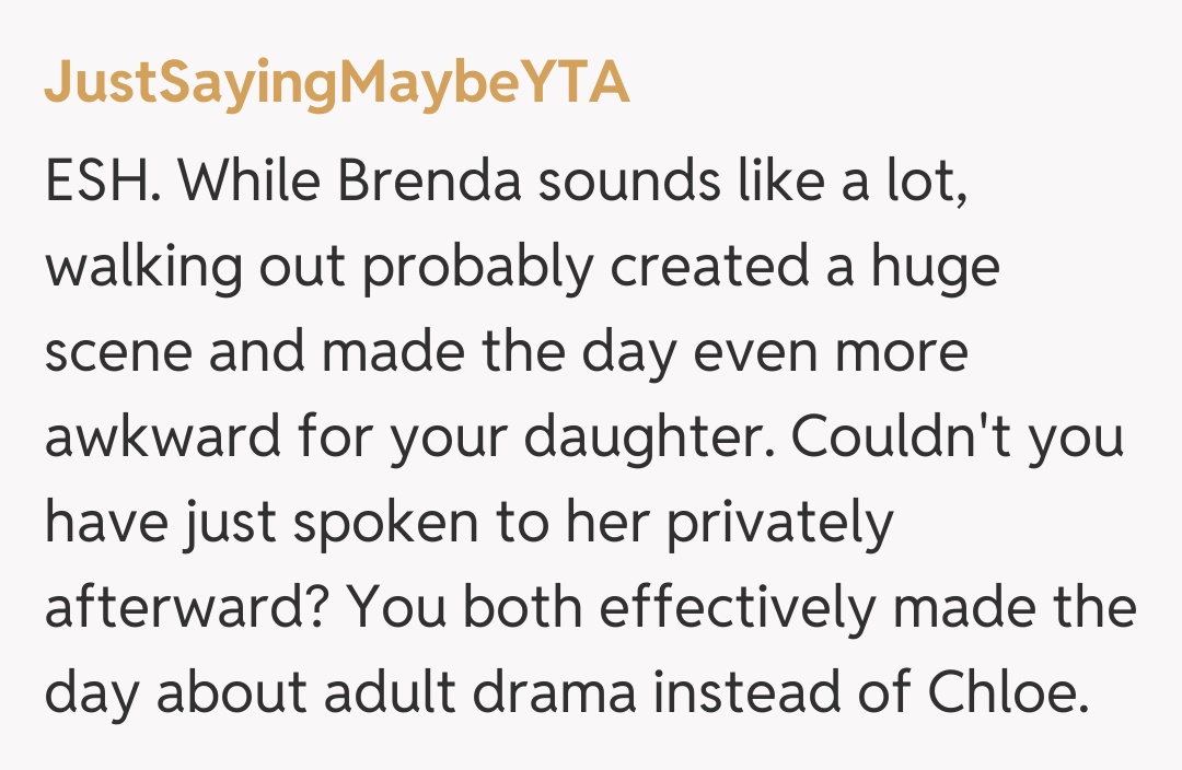 Comentariu de la JustSayingMaybeYTA