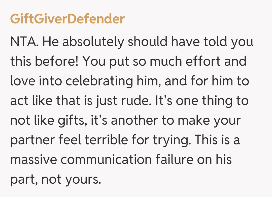 Comentariu de la GiftGiverDefender