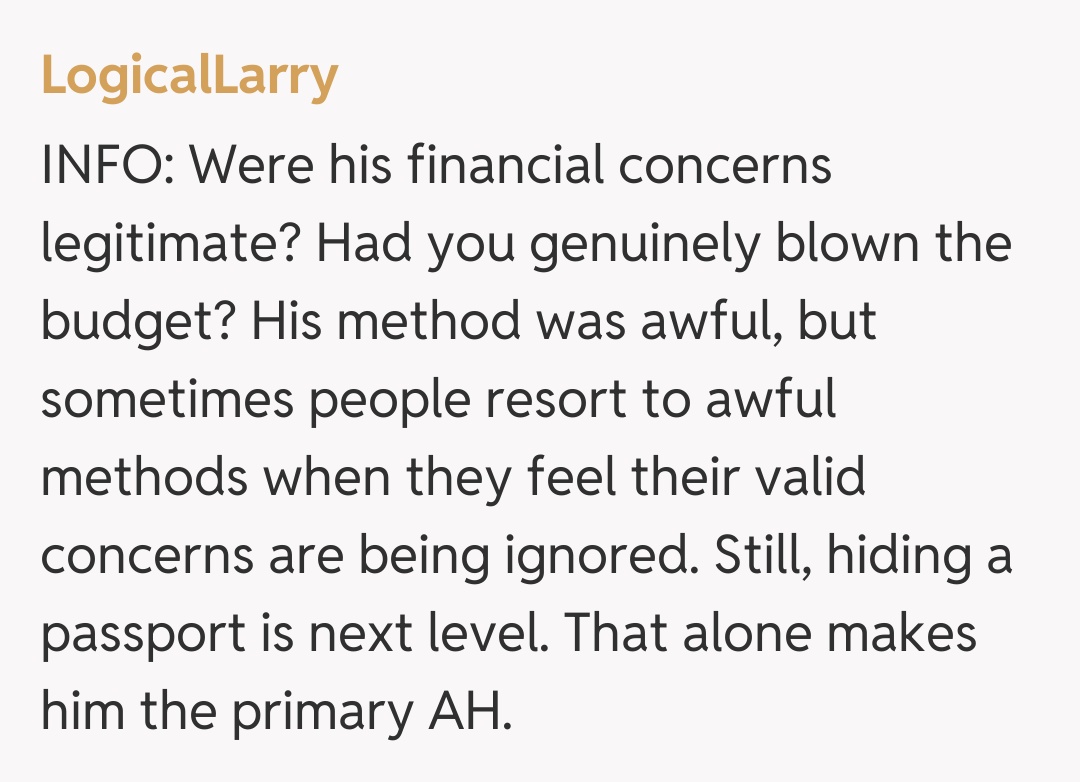 Comentariu de la LogicalLarry