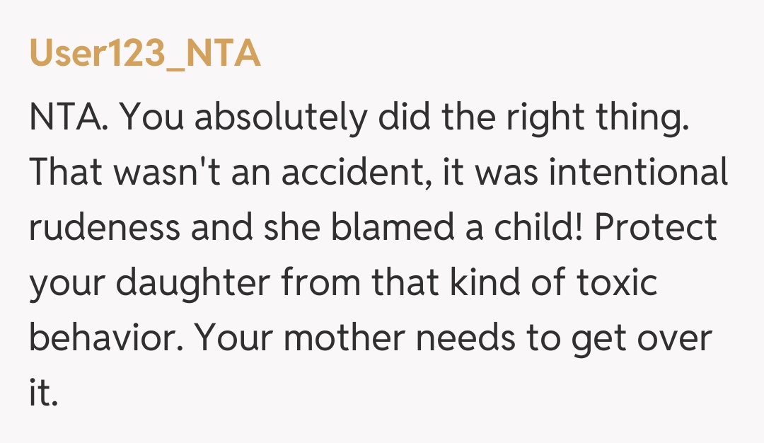 Comentariu de la User123_NTA