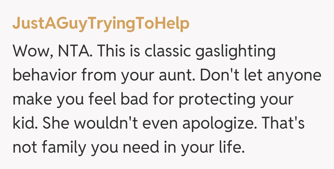 Comentariu de la JustAGuyTryingToHelp