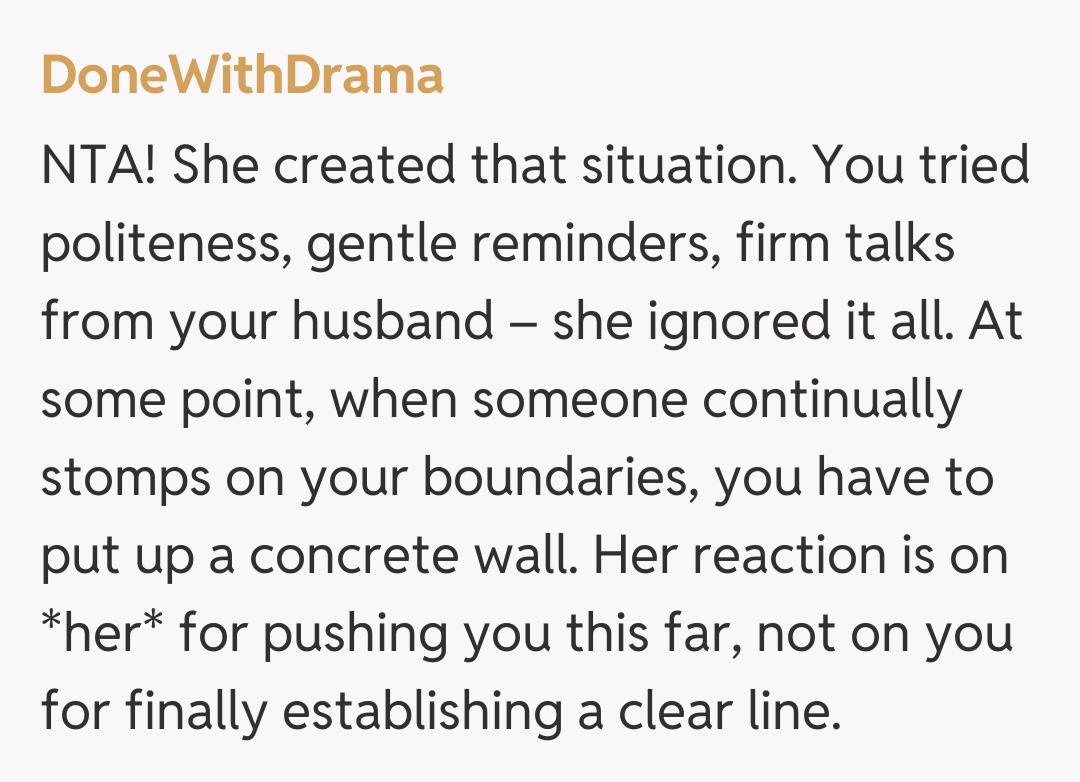 Comentariu de la DoneWithDrama