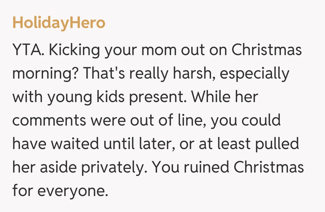 Comentariu de la HolidayHero