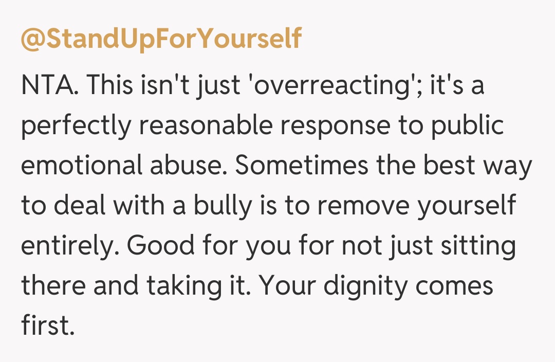 Comentariu de la @StandUpForYourself