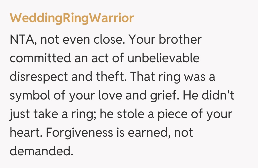 Comentariu de la WeddingRingWarrior