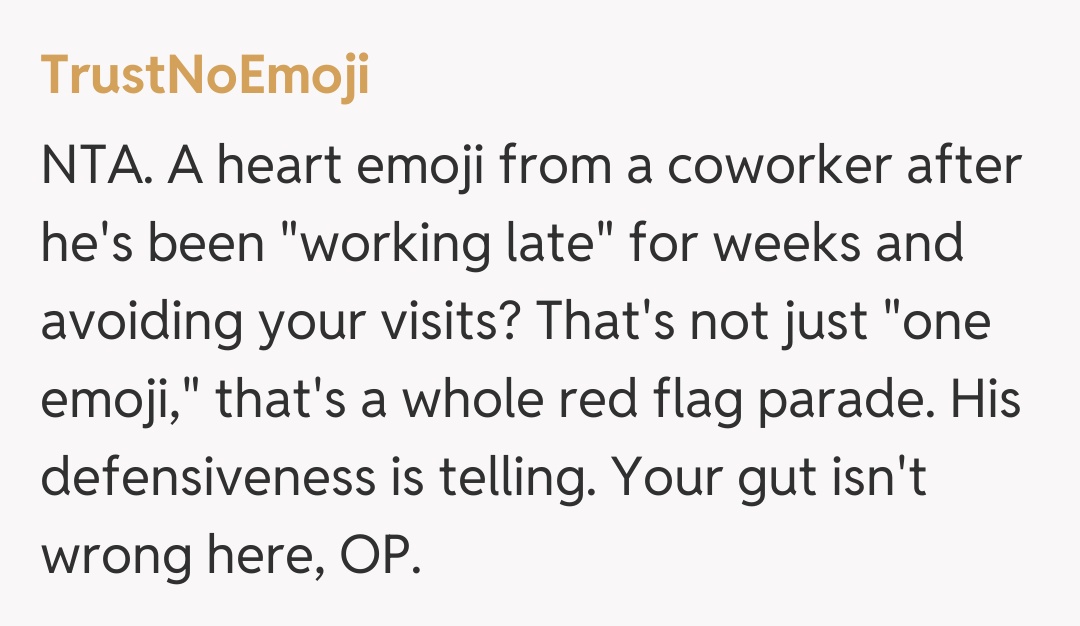 Comentariu de la TrustNoEmoji