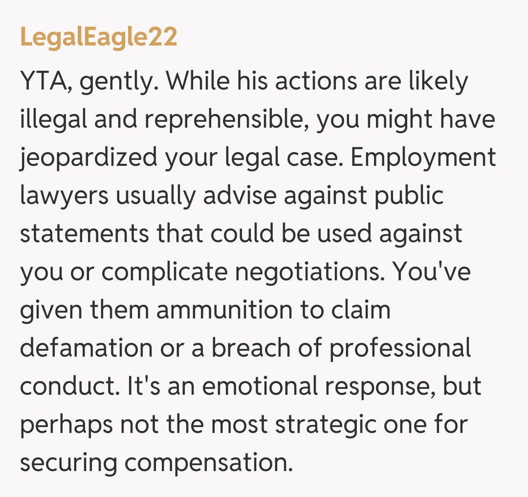 Comentariu de la LegalEagle22