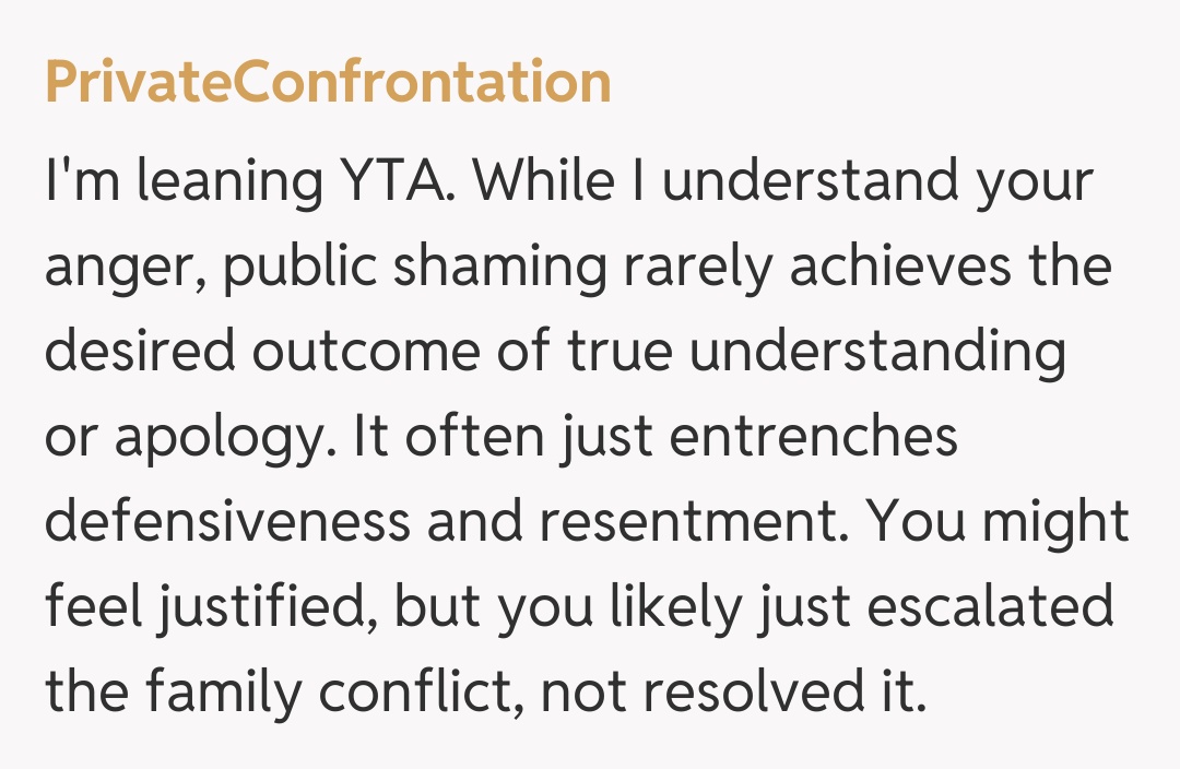 Comentariu de la PrivateConfrontation