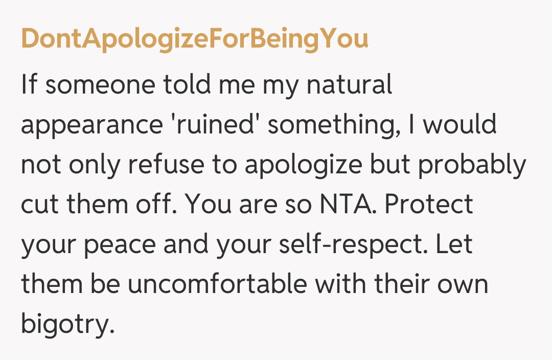 Comentariu de la DontApologizeForBeingYou