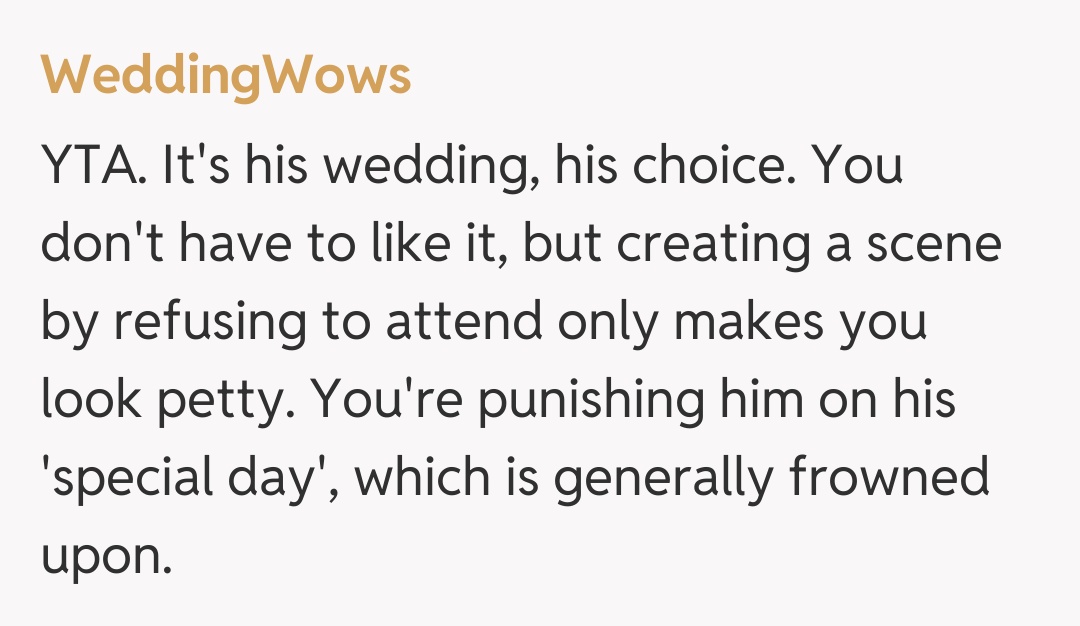 Comentariu de la WeddingWows