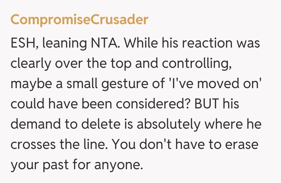 Comentariu de la CompromiseCrusader