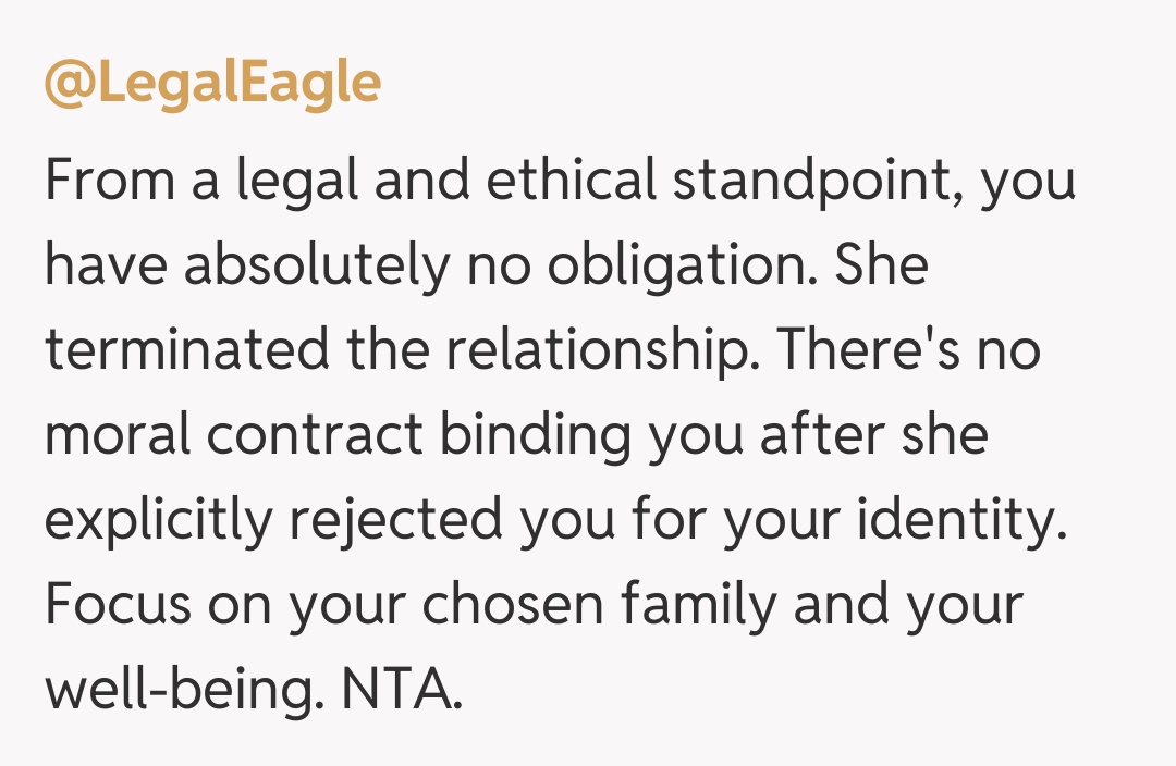 Comentariu de la @LegalEagle