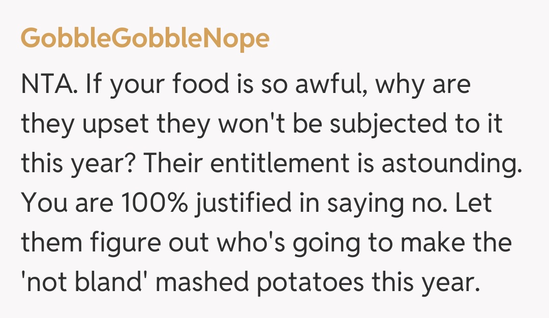 Comentariu de la GobbleGobbleNope